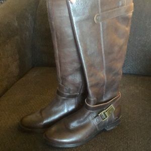 ❤️SOLD❤️ Arturo Chiang knee length boots